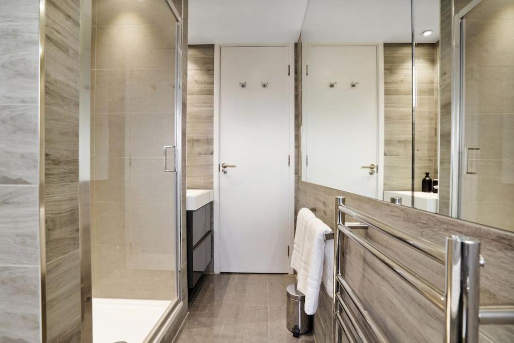 The Camden Suite Bright & Beautiful 2-Bed City Retreat Лондон Экстерьер фото